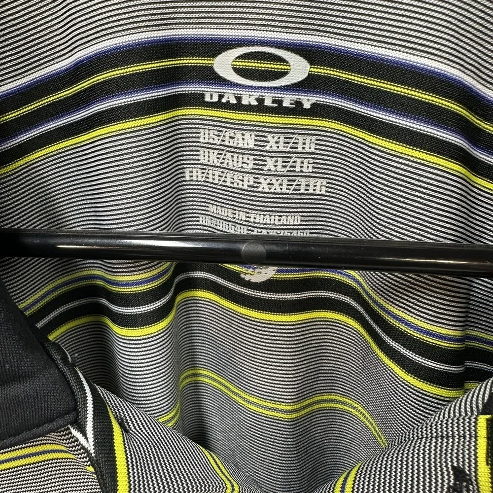 Oakley‎ Polo Shirt Mens XL Gray Yellow White Striped Short Sleeve Golf